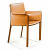 Стул с подлокотниками Barrie, кожа camel | Интернет магазин мебели и декора LifeDekor