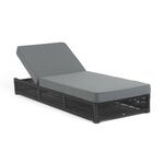 "Ривьера" шезлонг плетеный из роупа, каркас алюминий темно-серый (RAL7024) муар, роуп темно-серый круглый, ткань темно-серая 027 | Интернет магазин мебели и декора LifeDekor