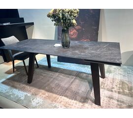 Стол BETIS 180 MATTE GILDED WHITE SOLID CERAMIC / Орех, ®DISAUR | Интернет магазин мебели и декора LifeDekor