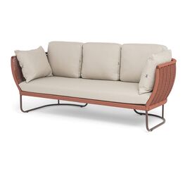 "Фиджи" диван 3-местный плетеный из роупа, каркас алюминий коричневый (RAL8016) муар, роуп красный (8372) круглый tex, ткань Mossle бежевая | Интернет магазин мебели и декора LifeDekor