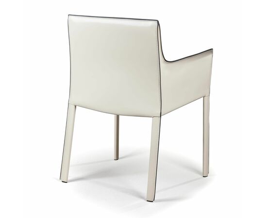 Стул с подлокотниками Barrie, кожа бежевый, изображение 7 | Интернет магазин мебели и декора LifeDekor