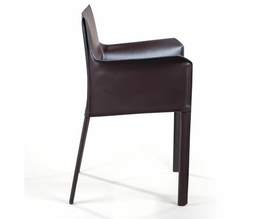 Стул с подлокотниками Barrie, кожа коричневый, изображение 6 | Интернет магазин мебели и декора LifeDekor