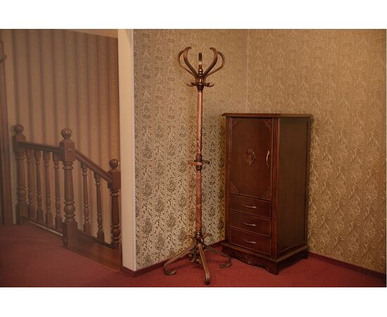 Вешалка напольная В 10Н средне-коричневый, изображение 3 | Интернет магазин мебели и декора LifeDekor