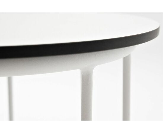 "Эквадор" журнальный стол из HPL круглый Ø40 H55, каркас из стали белый, цвет столешницы "молочный", изображение 2 | Интернет магазин мебели и декора LifeDekor