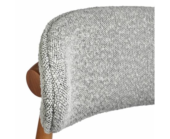 Стул Lucas светло-серый букле с ножками цвета орех, изображение 5 | Интернет магазин мебели и декора LifeDekor