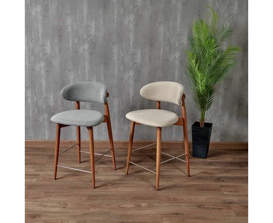 Стул полубарный Lucas латте букле с ножками цвета орех, изображение 11 | Интернет магазин мебели и декора LifeDekor