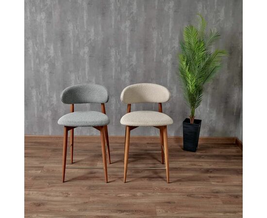 Стул полубарный Lucas латте букле с ножками цвета орех, изображение 12 | Интернет магазин мебели и декора LifeDekor