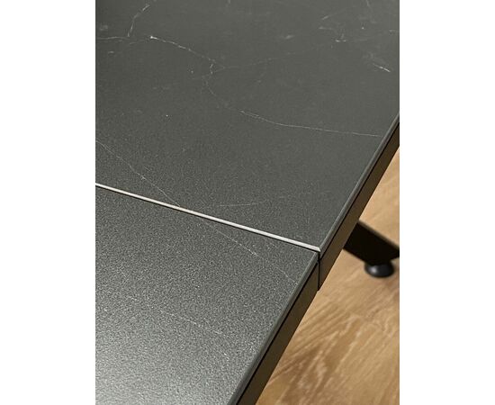 Стол овальный керамический Avilon 130-175*90*76 черный мрамор/черный, изображение 11 | Интернет магазин мебели и декора LifeDekor