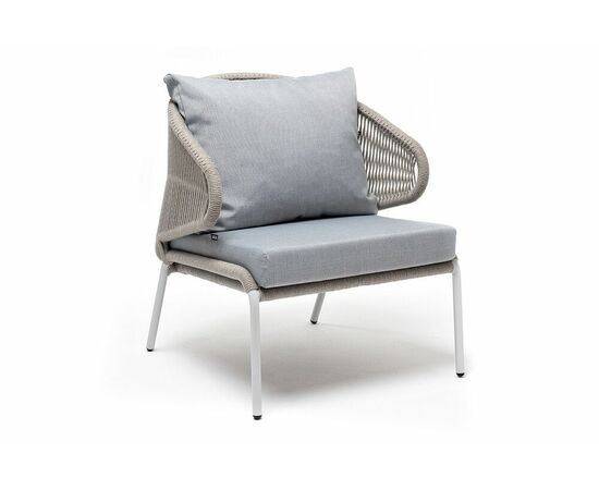 "Милан" кресло плетеное из роупа, каркас алюминий светло-серый (RAL7035) муар, роуп серый меланж круглый, ткань светло-серая, изображение 3 | Интернет магазин мебели и декора LifeDekor