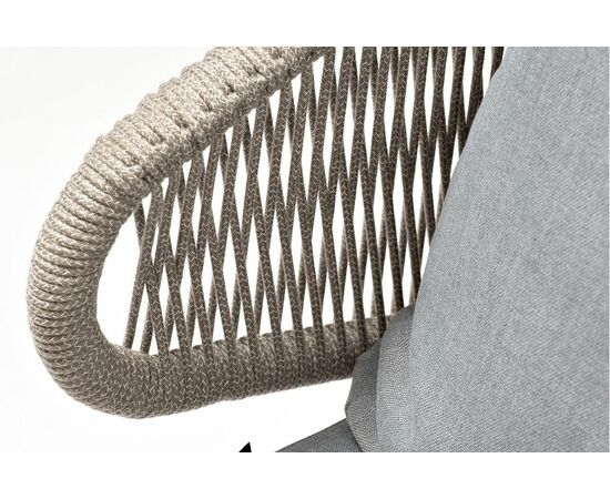 "Милан" кресло плетеное из роупа, каркас алюминий светло-серый (RAL7035) муар, роуп серый меланж круглый, ткань светло-серая, изображение 4 | Интернет магазин мебели и декора LifeDekor