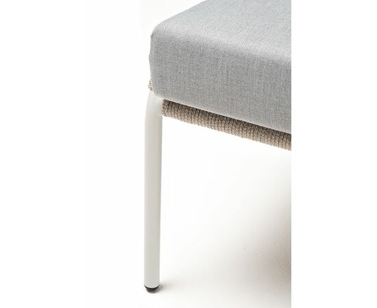 "Милан" кресло плетеное из роупа, каркас алюминий светло-серый (RAL7035) муар, роуп серый меланж круглый, ткань светло-серая, изображение 7 | Интернет магазин мебели и декора LifeDekor