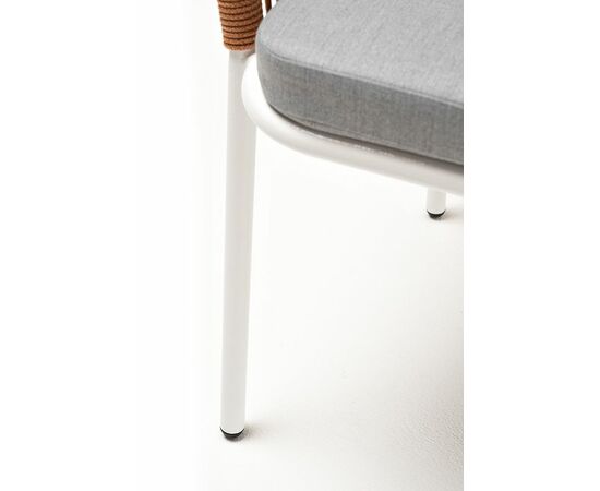 "Лион" стул плетеный из роупа, каркас из стали светло-серый (RAL7035) муар, роуп оранжевый меланж круглый, ткань светло-серая, изображение 7 | Интернет магазин мебели и декора LifeDekor