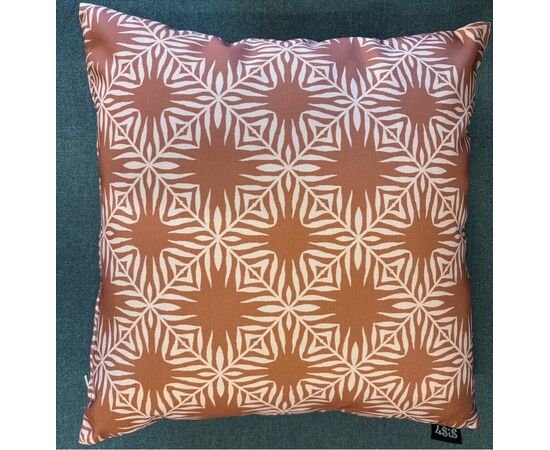 Декоративная подушка 40х40 см, цвет Рэд | Интернет магазин мебели и декора LifeDekor