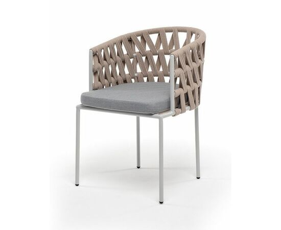 "Диего" стул плетеный из роупа, каркас из стали светло-серый (RAL7035) муар, роуп бежевый круглый, ткань светло-серая | Интернет магазин мебели и декора LifeDekor