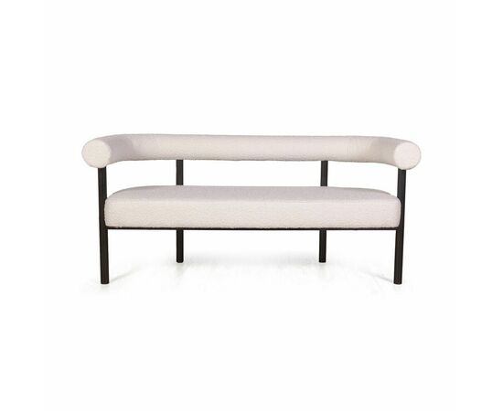 Диван Biggi, букле Turin ivory / опоры черные | Интернет магазин мебели и декора LifeDekor