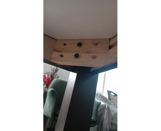 Стол TME-6931 MBH SWEDEN белый мрамор / темный орех  M-City, изображение 3 | Интернет магазин мебели и декора LifeDekor