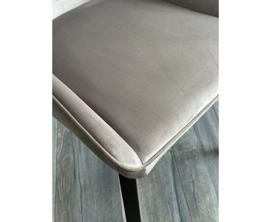 Стул CRISTIAN Future-009 латте, велюр / орех, ®DISAUR, изображение 4 | Интернет магазин мебели и декора LifeDekor