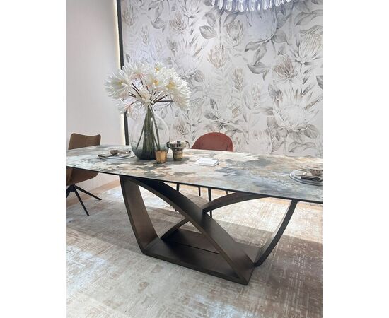 Стол ALONSO 200 TL-137  матовый, испанская керамика / брашированный каркас, цвет медный, ®DISAUR, изображение 4 | Интернет магазин мебели и декора LifeDekor