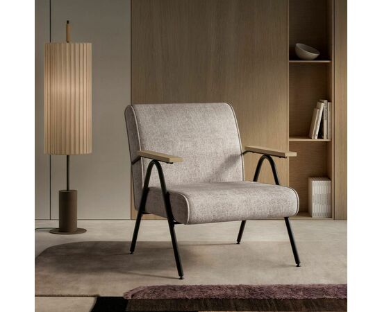 Кресло Andy с деревянными подлокотниками, шенилл Shantal beige, изображение 4 | Интернет магазин мебели и декора LifeDekor