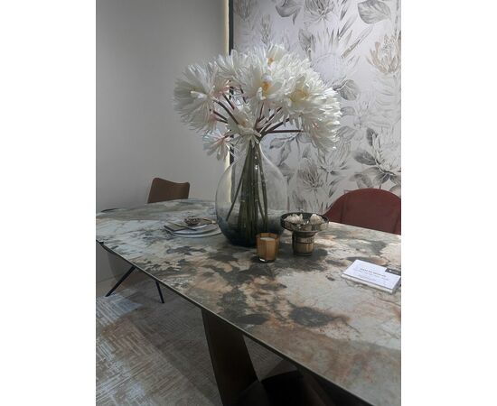 Стол ALONSO 200 TL-137  матовый, испанская керамика / брашированный каркас, цвет медный, ®DISAUR, изображение 6 | Интернет магазин мебели и декора LifeDekor