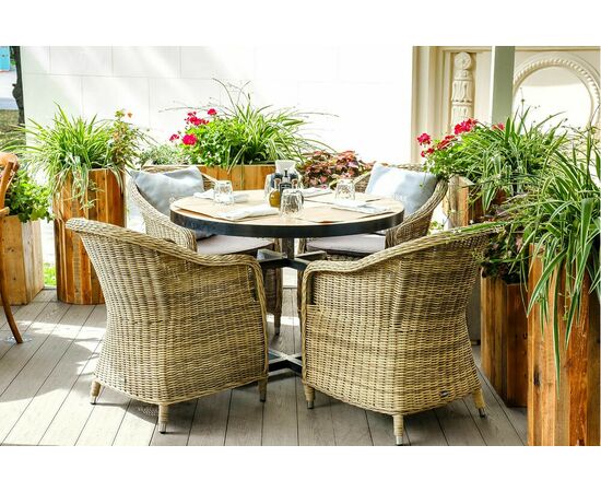 "Равенна" плетеное кресло из искусственного ротанга, цвет соломенный с серой подушкой, изображение 24 | Интернет магазин мебели и декора LifeDekor