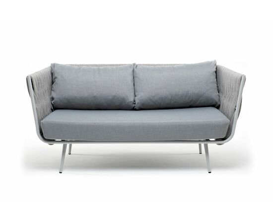 "Монако" диван 2-местный плетеный из роупа, каркас алюминий светло-серый (RAL7035) муар, роуп светло-серый 40 мм, ткань светло-серая, изображение 3 | Интернет магазин мебели и декора LifeDekor