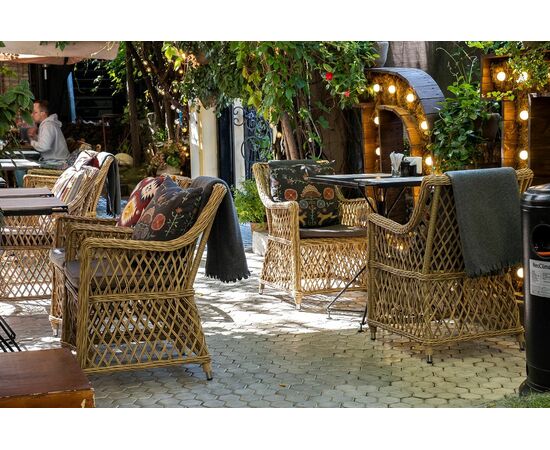 "Латте" плетеное кресло из искусственного ротанга, цвет соломенный, изображение 33 | Интернет магазин мебели и декора LifeDekor