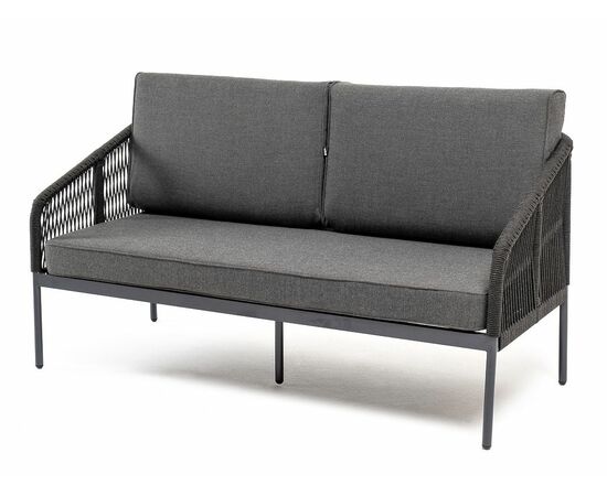 "Канны" диван 2-местный плетеный из роупа, каркас алюминий темно-серый (RAL7024) муар, роуп темно-серый круглый, ткань темно-серая 027 | Интернет магазин мебели и декора LifeDekor