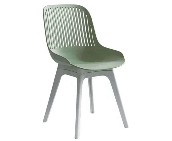Стул пластиковый GRACE мятный / ноги черные | Интернет магазин мебели и декора LifeDekor