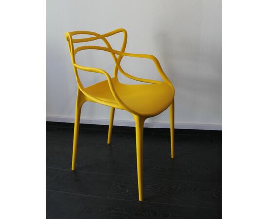 Стул пластиковый MASTERS желтый, изображение 3 | Интернет магазин мебели и декора LifeDekor