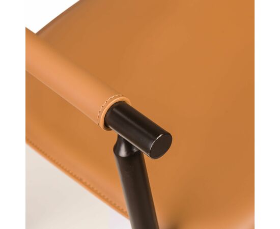 Стул с подлокотниками Suite, коричневый, изображение 12 | Интернет магазин мебели и декора LifeDekor