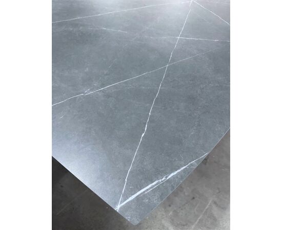 Стол FOGGIA 140 KL-136 Серый мрамор матовый, итальянская керамика/ черный каркас М-City, изображение 3 | Интернет магазин мебели и декора LifeDekor