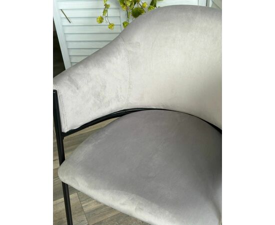 Стул ДИЛЛ, цвет H-09 Светло-серый, велюр / черный каркас М-City, изображение 4 | Интернет магазин мебели и декора LifeDekor