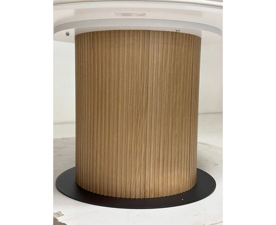 Стол MESA D120 цвет БЕЛЫЙ МРАМОР M326 / Каркас OAK, ®DISAUR, изображение 4 | Интернет магазин мебели и декора LifeDekor