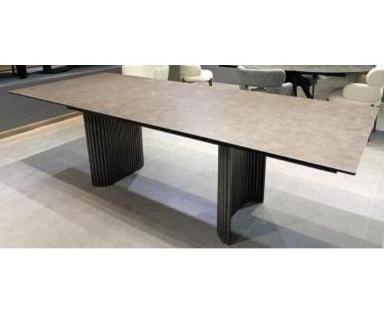 Стол RAGNAR 180 цвет 1697 Коричневая кожа, керамика / Темно-серый каркас, ®DISAUR, изображение 15 | Интернет магазин мебели и декора LifeDekor