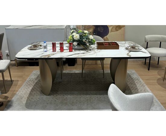 Стол BRONTE 200 раскладной KL-188 Контрастный мрамор матовый, итальянская керамика/ Шампань, ®DISAUR, изображение 13 | Интернет магазин мебели и декора LifeDekor