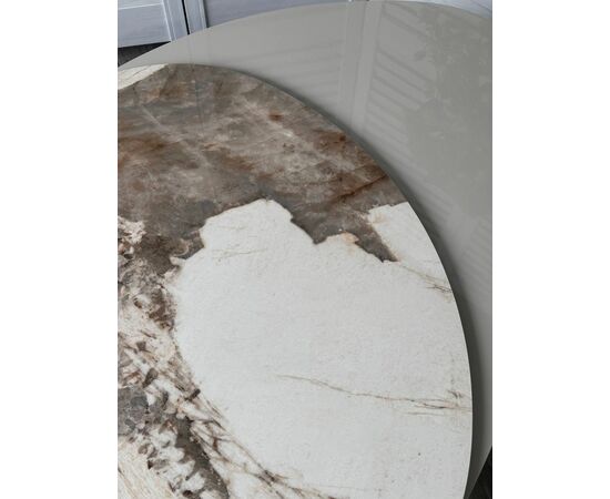 Стол кофейный NIKLAS PANDORA  керамика на стекле и окрашенный МДФ/ темно-серый МДФ каркас ®DISAUR, изображение 4 | Интернет магазин мебели и декора LifeDekor