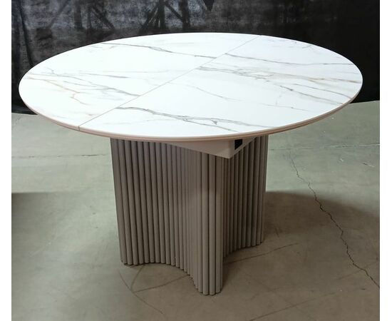 Стол АДАЖИО 115 КРУГЛЫЙ GILT WHITE, керамика / Латте каркас М-City, изображение 4 | Интернет магазин мебели и декора LifeDekor