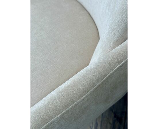 Кресло CUBE AT5139-09 Св. бежевый, ткань/каркас металл в тканевой обивке AT5139-09 ®DISAUR, изображение 4 | Интернет магазин мебели и декора LifeDekor