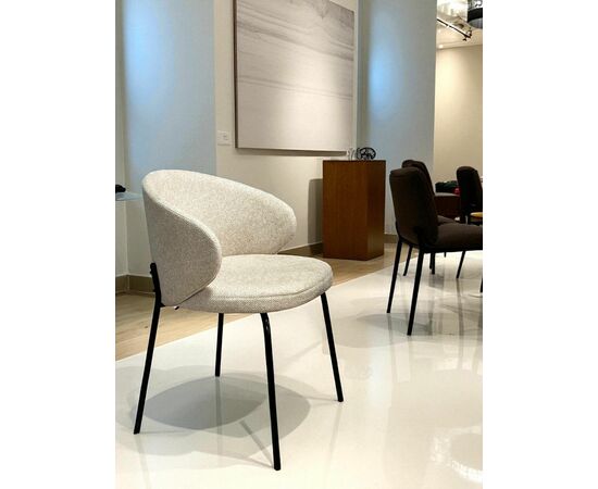 Дизайнерский стул Lucky букле бежевый, изображение 2 | Интернет магазин мебели и декора LifeDekor