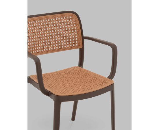 Стул Yona пластиковый с подлокотниками коричневый, изображение 8 | Интернет магазин мебели и декора LifeDekor