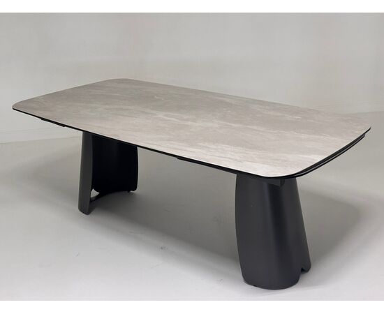 Стол KENT 200 TL-109, испанская керамика / Темно-серый каркас, ®DISAUR, изображение 3 | Интернет магазин мебели и декора LifeDekor