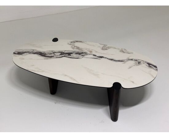 Стол кофейный ARN FENDI WHITE керамика на стекле/массив/ МДФ, облицованный дубовым шпоном ®DISAUR, изображение 4 | Интернет магазин мебели и декора LifeDekor