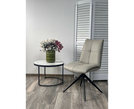 Стул VIGGE 360 град. поворот.  HF017-11 / HF017-12 Бежевый, экокожа / Черный каркас, ®DISAUR | Интернет магазин мебели и декора LifeDekor