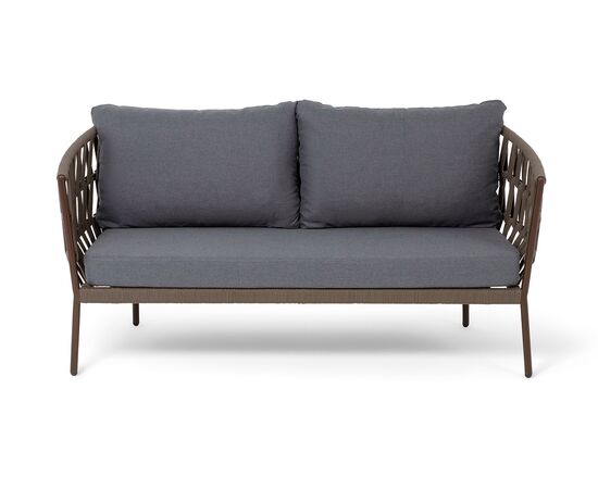 "Диего" диван 2-местный плетеный из роупа, каркас алюминий коричневый (RAL8016) муар, роуп коричневый круглый, ткань темно-серая 027, изображение 2 | Интернет магазин мебели и декора LifeDekor