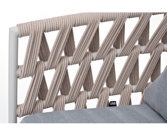 "Диего" кресло плетеное из роупа, каркас алюминий светло-серый (RAL7035) муар, роуп бежевый круглый, ткань светло-серая, изображение 6 | Интернет магазин мебели и декора LifeDekor