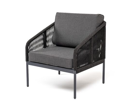 "Канны" кресло плетеное из роупа, каркас алюминий темно-серый (RAL7024) муар, роуп темно-серый круглый, ткань темно-серая 027, высота посадки 45 см | Интернет магазин мебели и декора LifeDekor