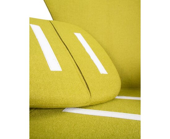 Кресло дизайнерское DOBRIN EGG, светло-зеленая ткань AF3, Вариант: светло-зеленая ткань AF3, изображение 10 | Интернет магазин мебели и декора LifeDekor