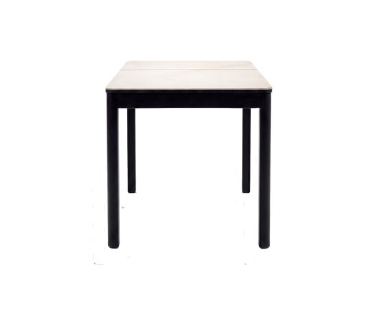 Стол DikLine DKQ120 Керамика белый Icelandic white jade (Ostra Bianco Light)/подстолье черное/опоры черные, изображение 2 | Интернет магазин мебели и декора LifeDekor
